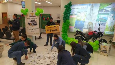 Sicredi Grandes Lagos realizou o sorteio da promoÃ§Ã£o RDC em suas AgÃªncias